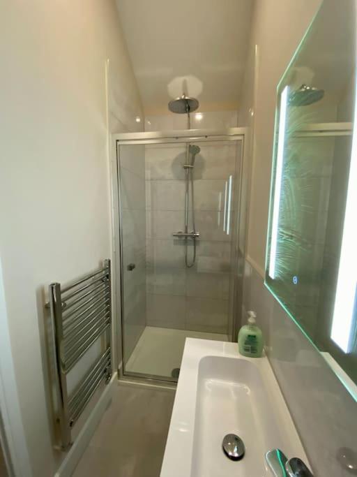 Luxurious Beach House Chesil Beach. Sleeps 6 Castletown  Buitenkant foto
